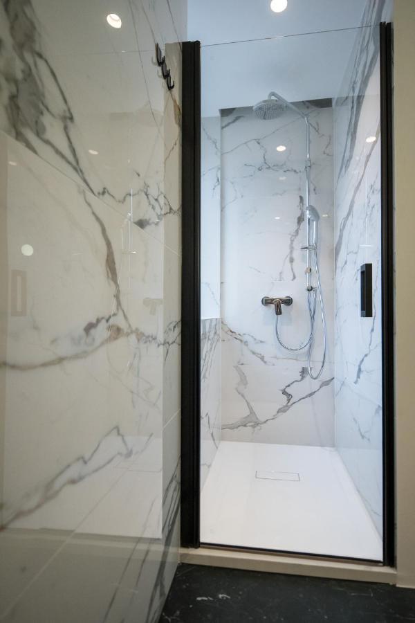 Luxury Apartment Contesa ロヴィニ エクステリア 写真