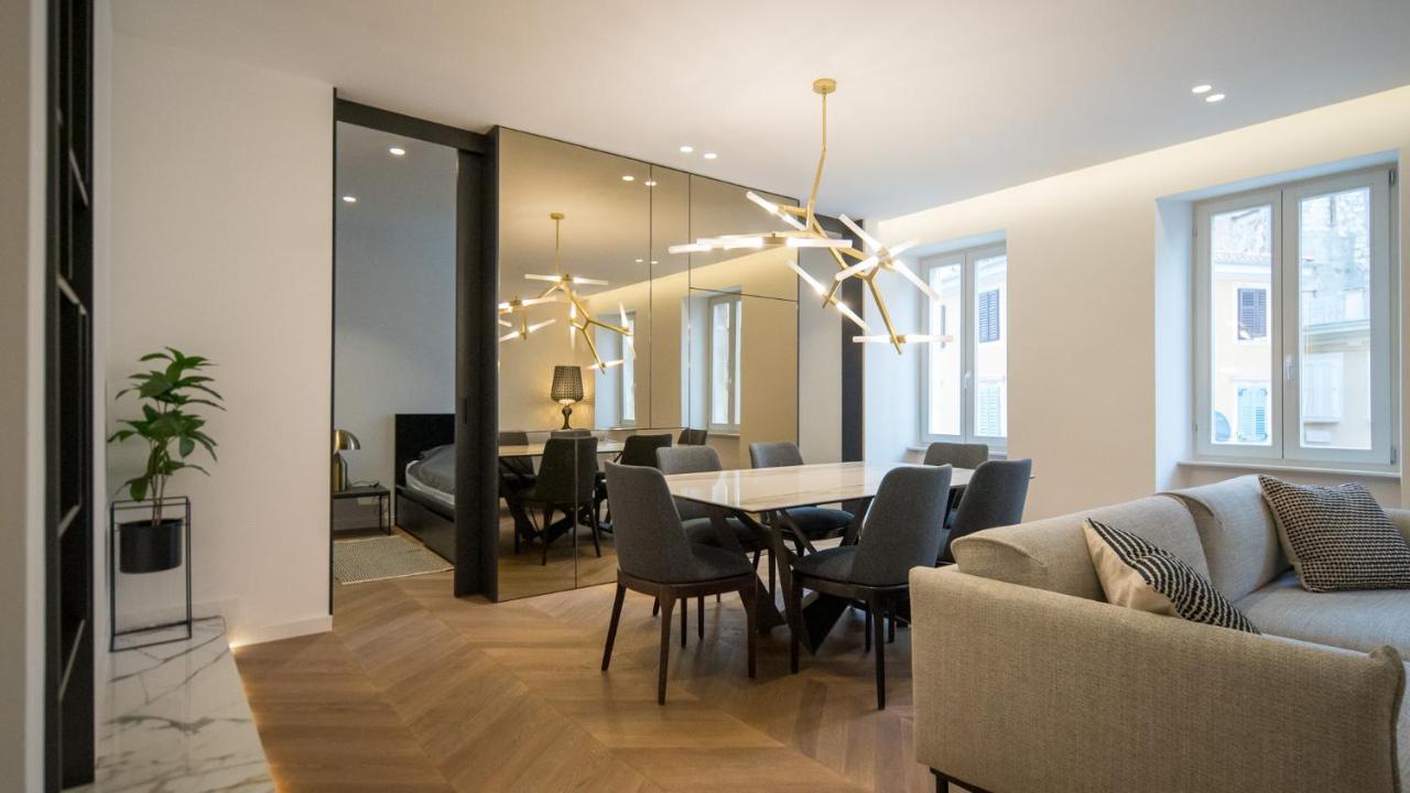 Luxury Apartment Contesa ロヴィニ エクステリア 写真