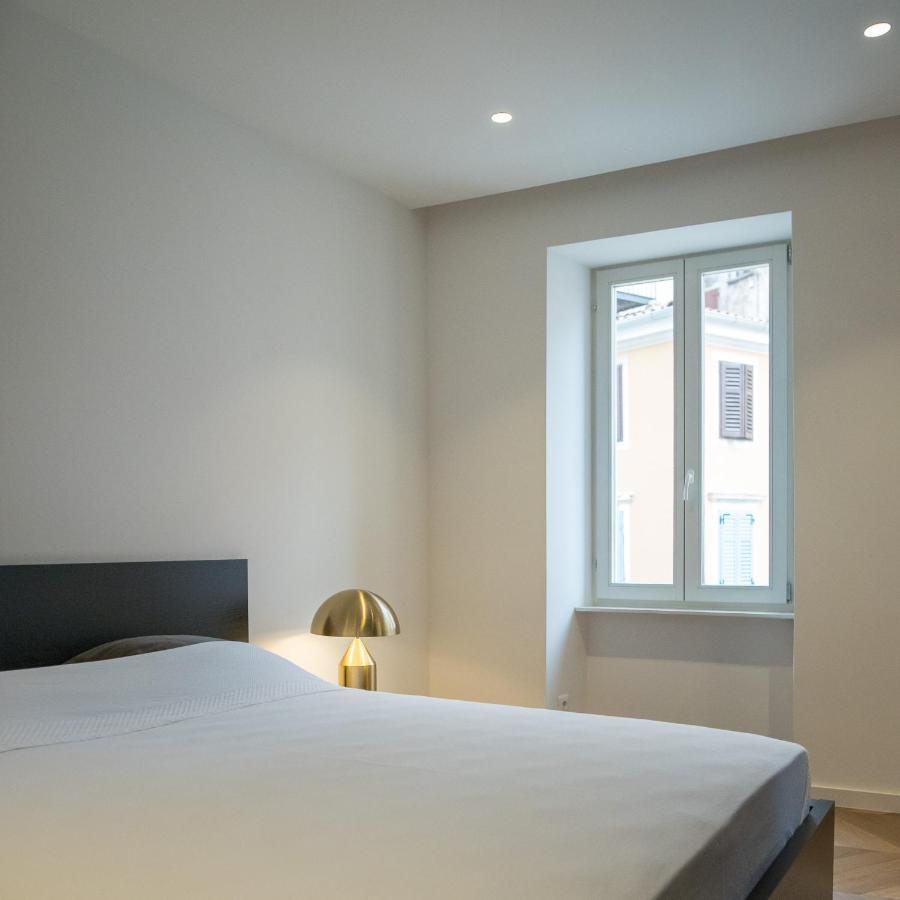 Luxury Apartment Contesa ロヴィニ エクステリア 写真