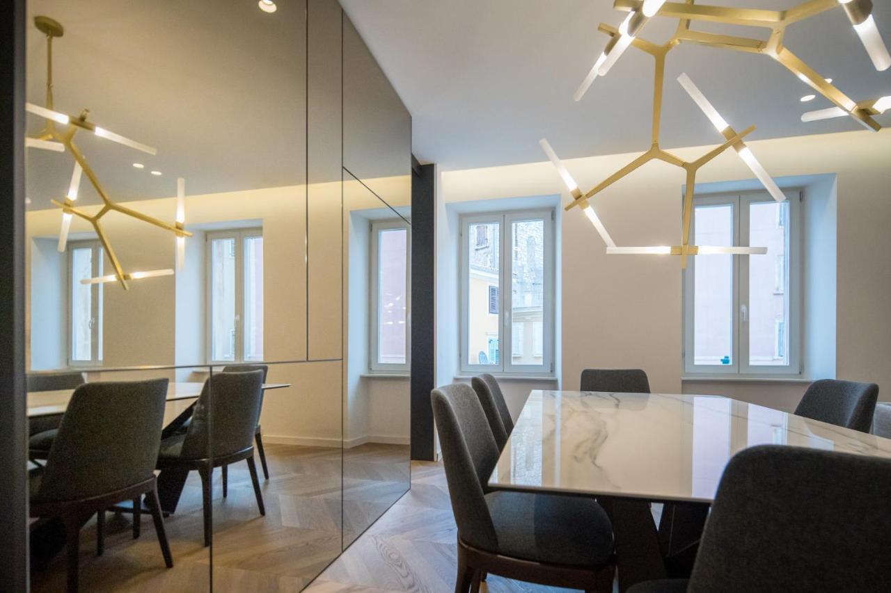 Luxury Apartment Contesa ロヴィニ エクステリア 写真